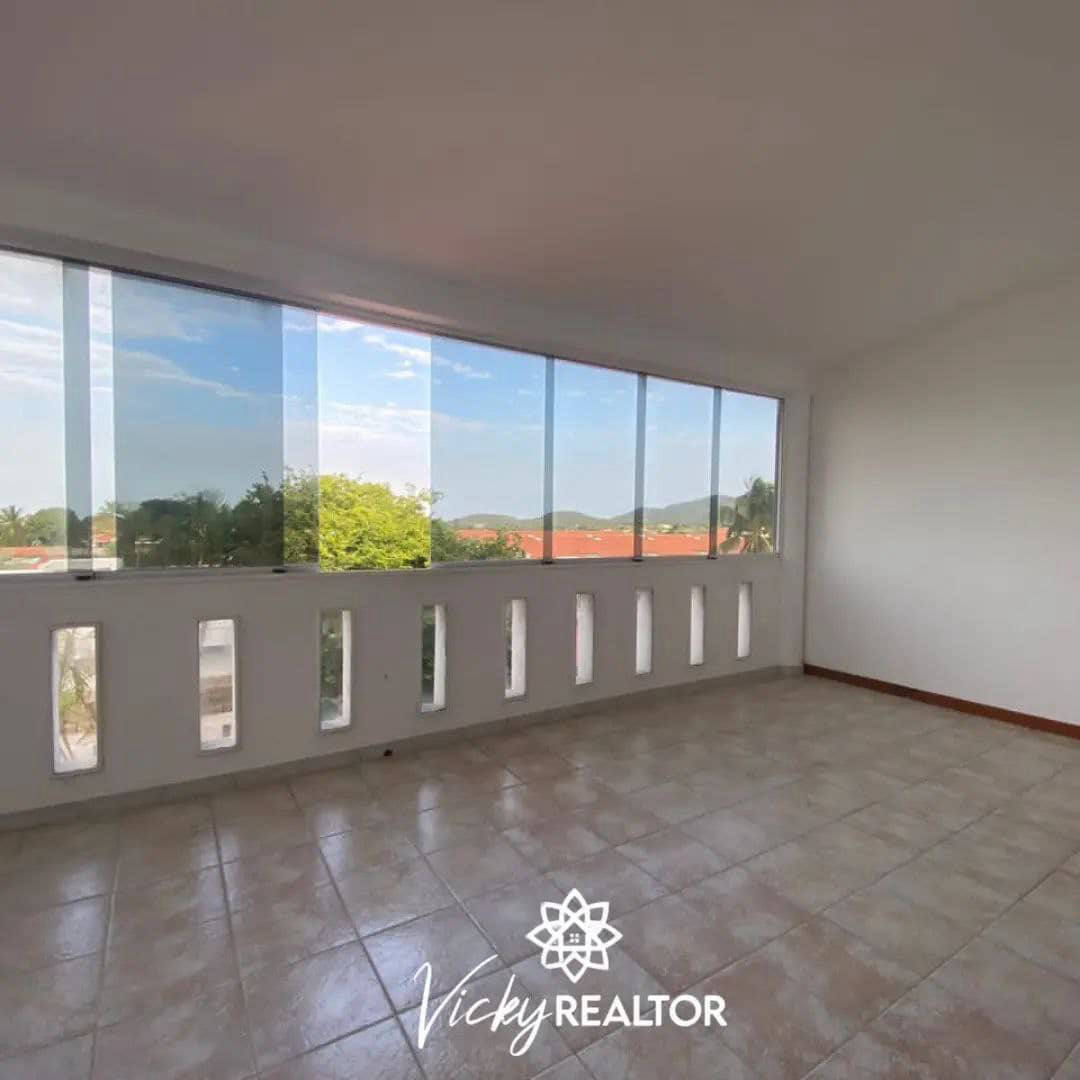 Будинок, 7535 м², 110 000$ — FAKTOR